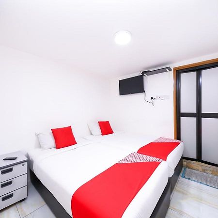 OYO 334 Everest Hotel Kuala Lumpur Buitenkant foto