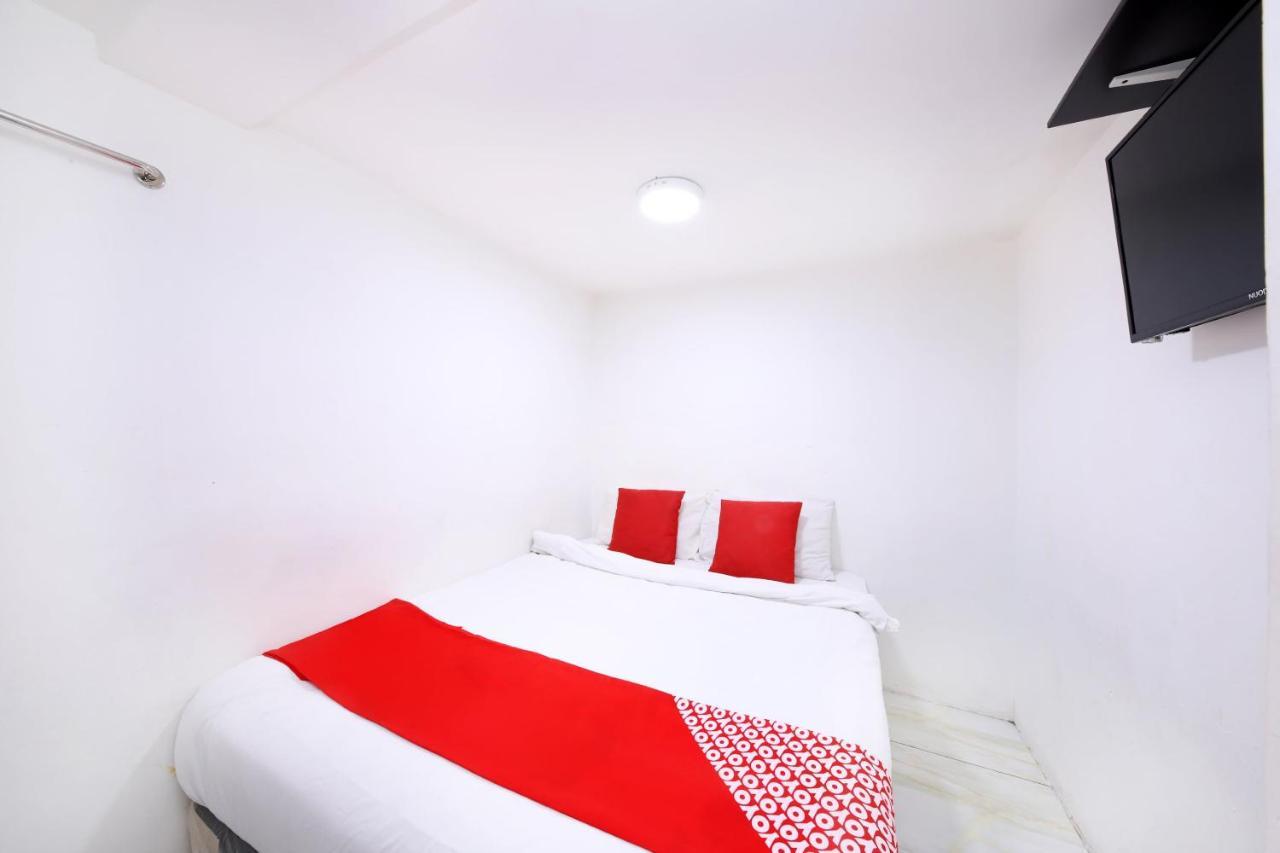 OYO 334 Everest Hotel Kuala Lumpur Buitenkant foto